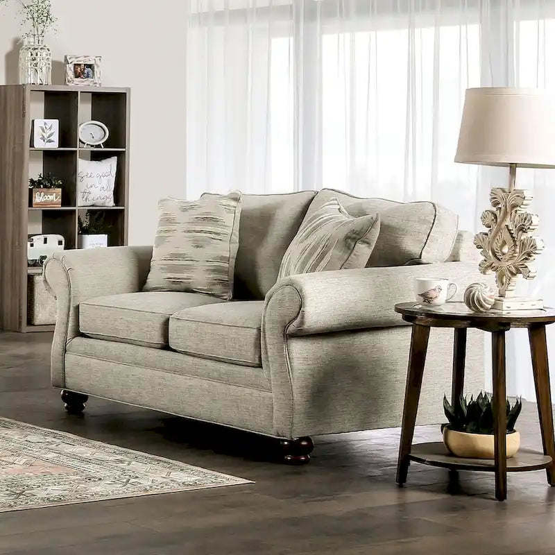 Ensemble de canapé deux places en tissu beige, style moderne et transitionnel