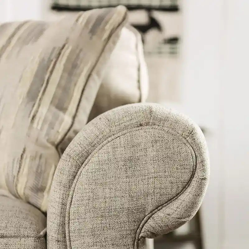 Ensemble de canapé deux places en tissu beige, style moderne et transitionnel